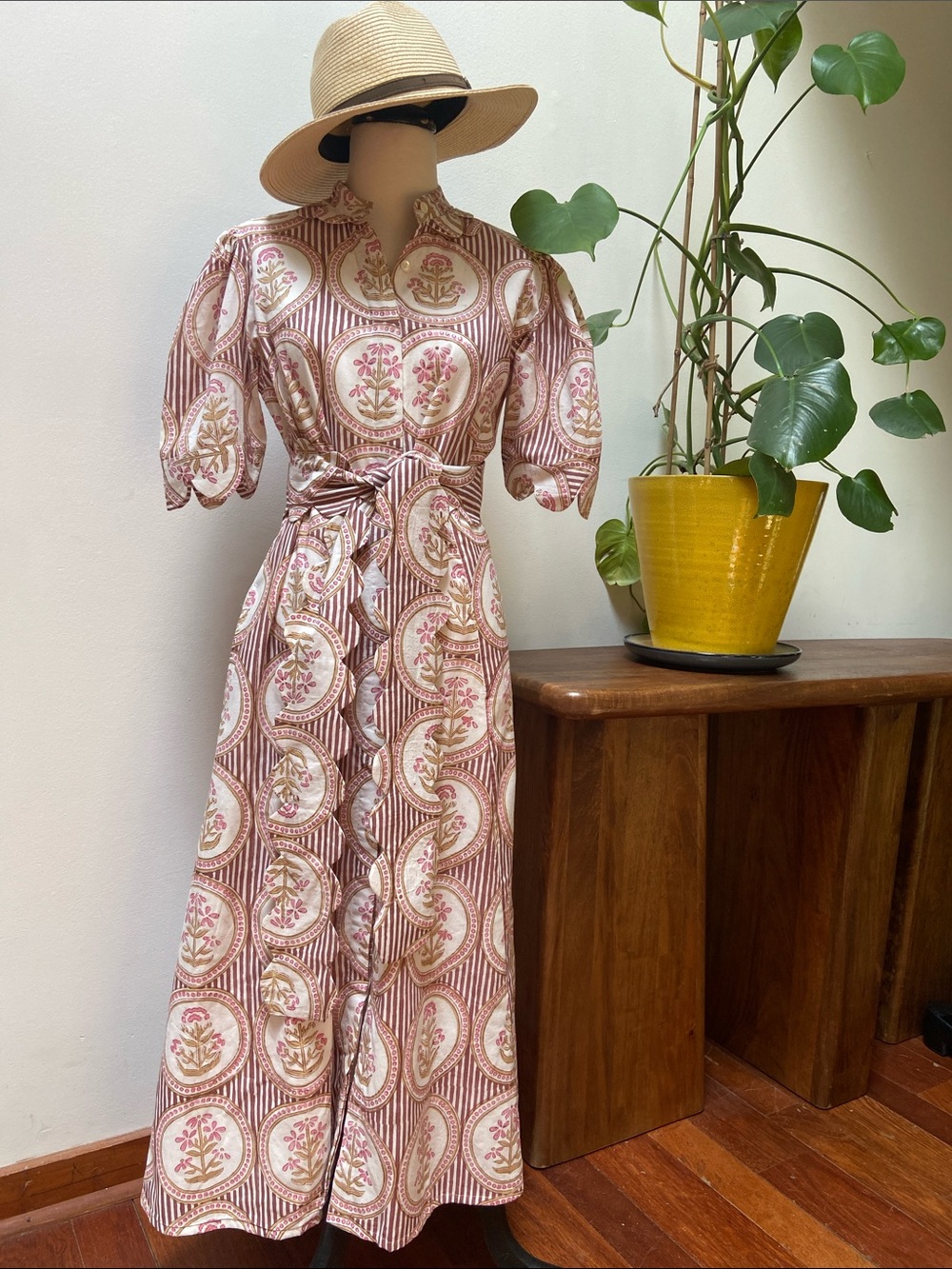 Medallion Floral Heart of Grace Women’s Pink Button-Front Dress